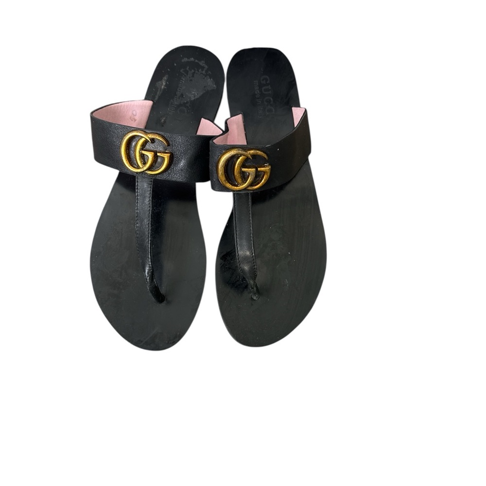 Gucci Black and Gold Loafers with Iconic Design - Picture 2 of 3